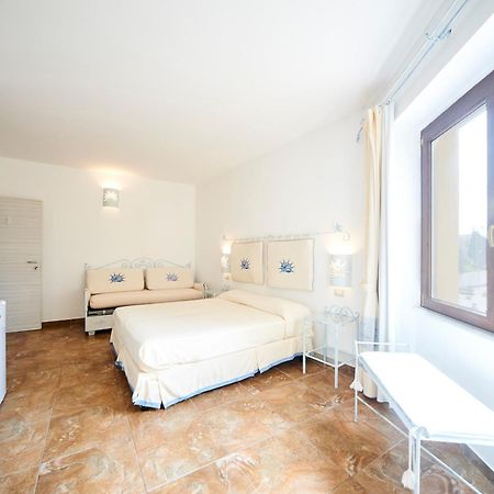 Le Conchiglie Alghero Hotell Exteriör bild