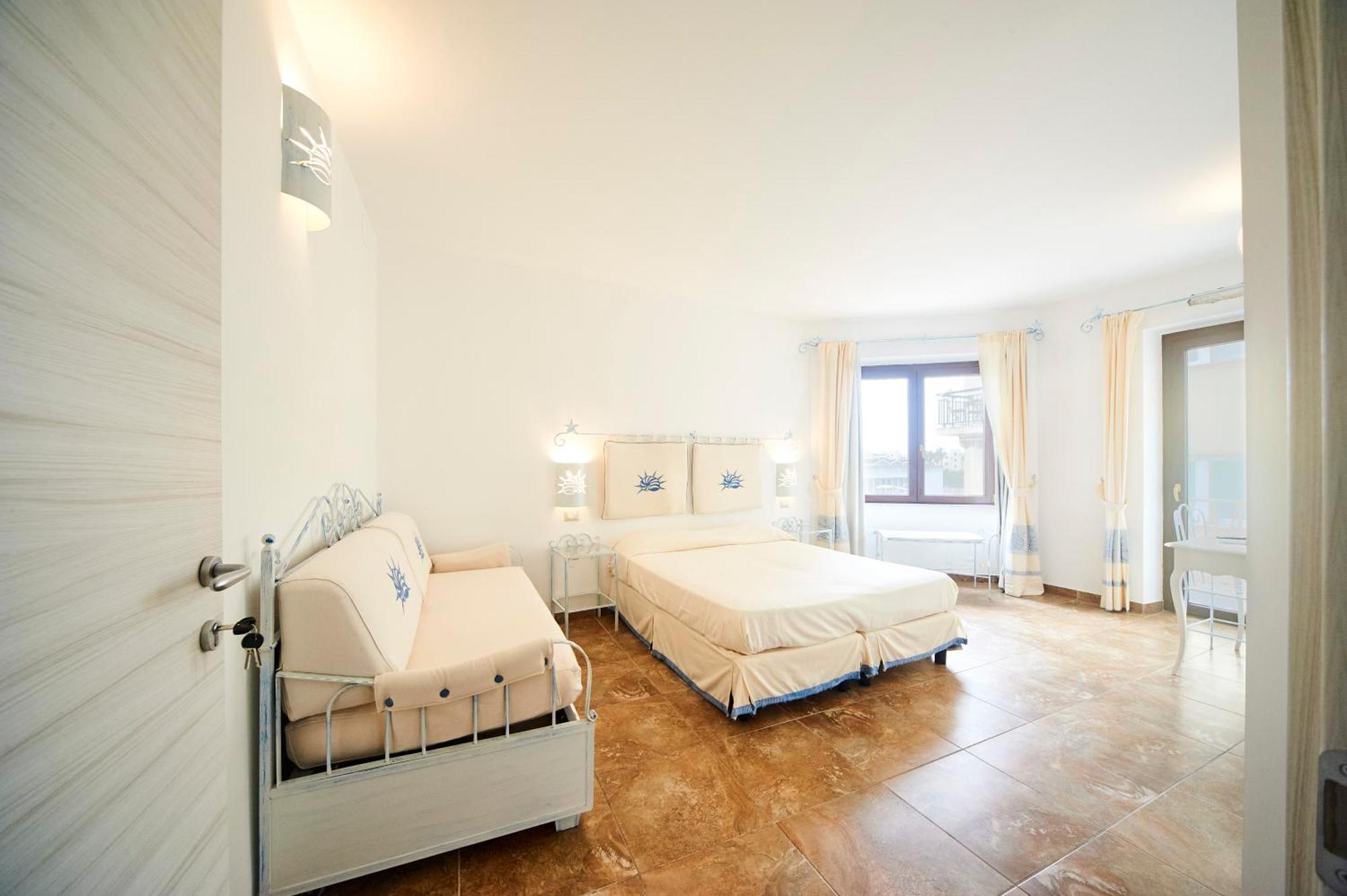 Le Conchiglie Alghero Hotell Exteriör bild
